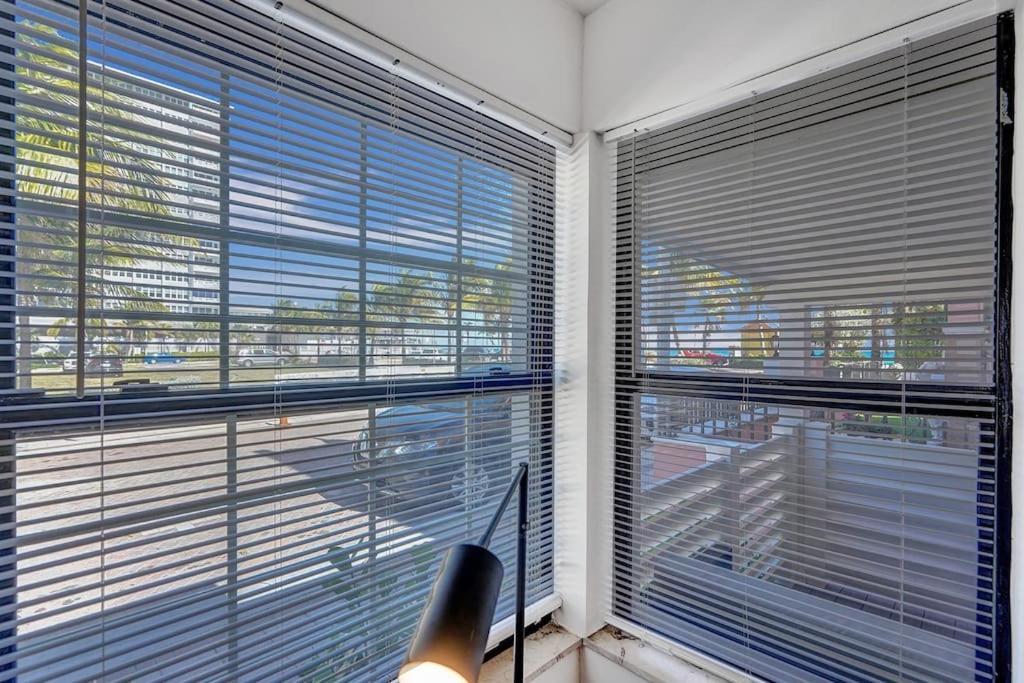 Hollywood Apartments Host By Beenomad Exteriör bild